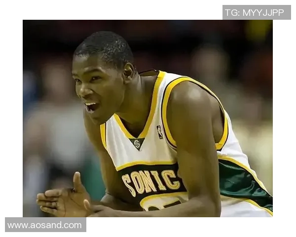 球迷反击KD自称主队一员KD回应接受现实的无奈