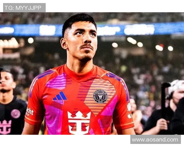 迈阿密国际首失一球门将失误送点苏里奇稳健罚入扳平比分