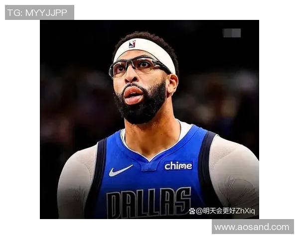 今日独行侠对阵76人浓眉复出但将受限于出场时间30至34分钟 今日独行侠对阵76人浓眉复出但将受限于出场时间30至34分钟