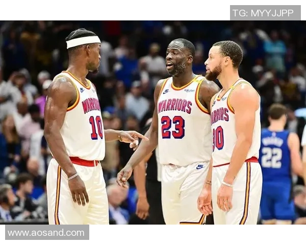 帕森斯批勇士对雷霆轮休库里却对爵士全力以赴的态度实在太软弱了