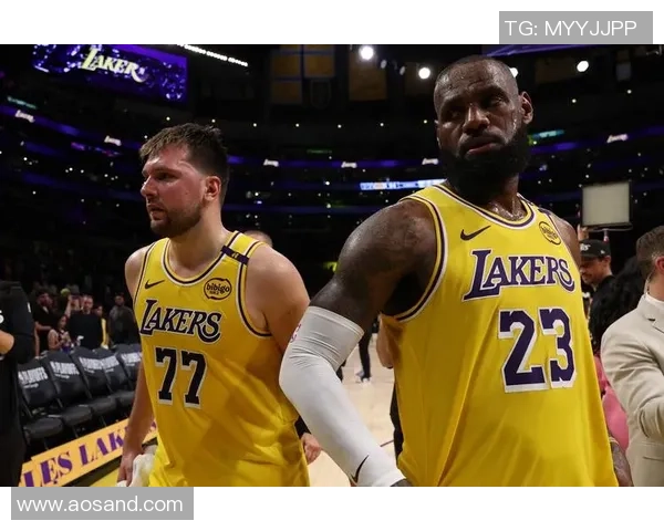 湖记：詹姆斯退役传闻东契奇与里夫斯尚未直接询问他