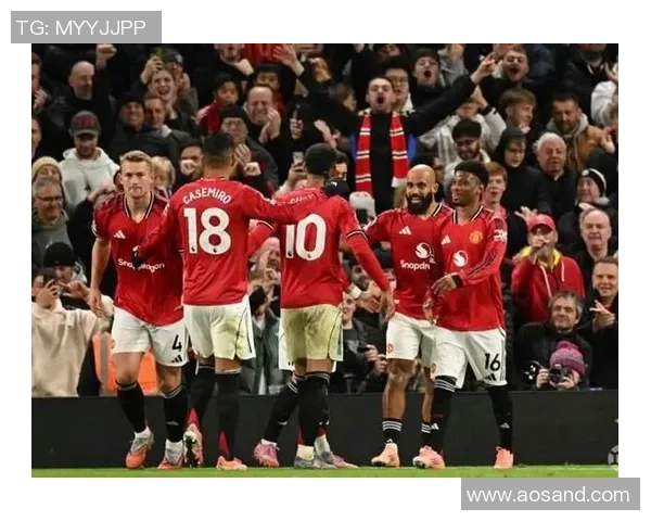 姆伯莫三球一助攻助曼联连胜官方宣布其为十月最佳球员