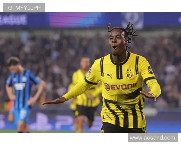 吉滕斯分享英格兰U21队友间的UNO游戏乐趣期待在欧洲杯中取得胜利