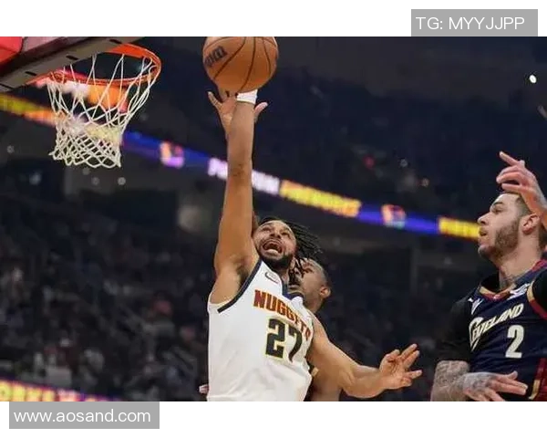 穆雷狂砍42分引领球队逆转末节独得16分展现杀神本色