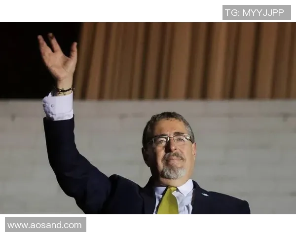 罗马关注阿雷瓦洛桑坦德竞技总监透露冬季转会可能性