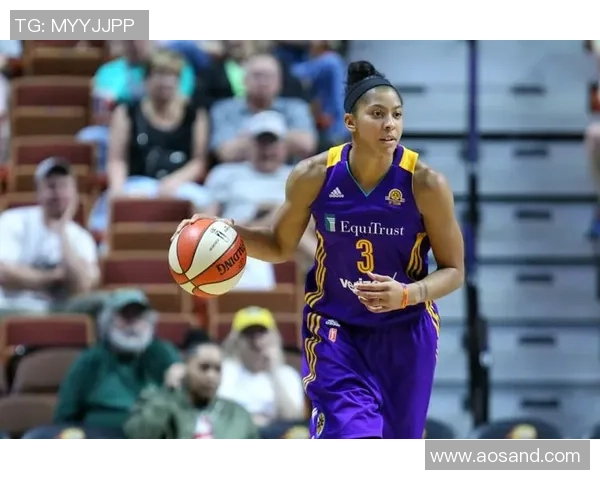 坎迪斯帕克透露退役后萧华频繁问候而WNBA总裁从未联系