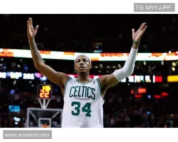 皮尔斯评论快船小卡球衣退役问题认为出场次数不足